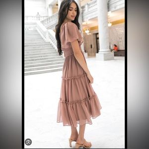 Ivy City Co Ellie mauve dress
